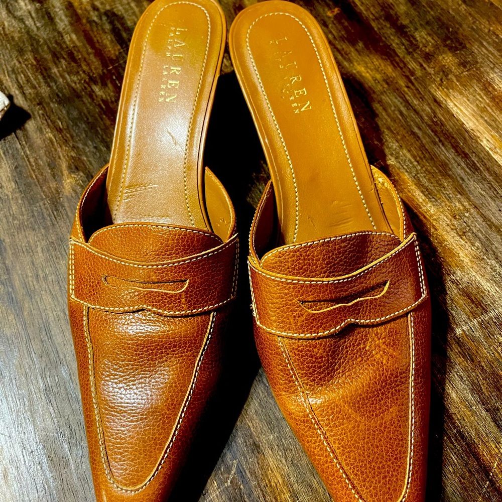 Ralph Lauren cognac leather slide kitten heels. Size 9.5